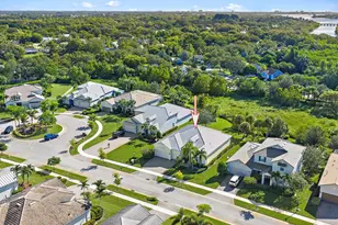 127 Shores Pointe Dr, Jupiter, FL 33458 - Photo 1
