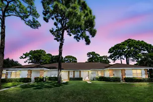 1222 S Lakes End Dr, Fort Pierce, FL 34982 - Photo 1