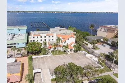 221 SE Osceola Street, Stuart, FL 34994 - Photo 1