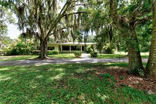 860 27th Ave, Vero Beach, FL 32960 - Photo 1