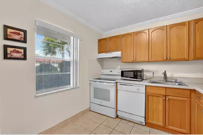6 Abbey Lane #106, Delray Beach, FL 33446 - Photo 1