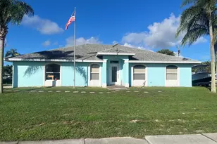 8996 SE Bahama Cir, Hobe Sound, FL 33455 - Photo 1