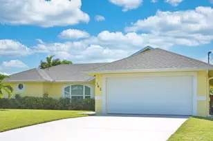 362 SW De Gouvea Terrace, Port Saint Lucie, FL 34984 - Photo 1