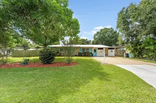803 Anita St, Fort Pierce, FL 34982 - Photo 1