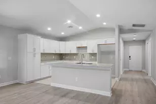 33 Lagos Del Norte, Fort Pierce, FL 34951 - Photo 1