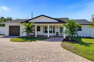 530 Kingbird Cir, Delray Beach, FL 33444 - Photo 1