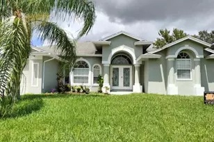 135 SW Majestic Terrace, Port Saint Lucie, FL 34984 - Photo 1
