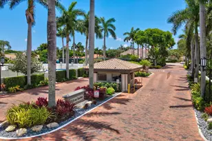 100 Pelican Pointe Dr, Delray Beach, FL 33483 - Photo 1