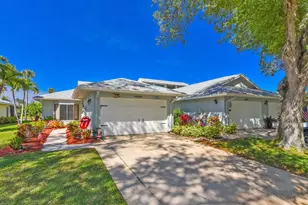 12829 SE Berwick Ct, Hobe Sound, FL 33455 - Photo 1