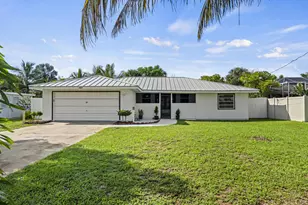1915 Eucalyptus Ave, Fort Pierce, FL 34949 - Photo 1
