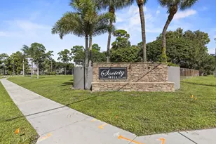 814 Hill Dr, West Palm Beach, FL 33415 - Photo 1