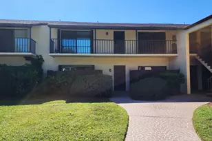 2050 Oleander Blvd, Fort Pierce, FL 34950 - Photo 1