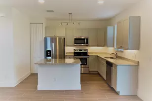 126 Osprey Cir, Hypoluxo, FL 33462 - Photo 1