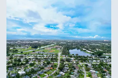 359 Garden Boulevard, Palm Beach Gardens, FL 33410 - Photo 1