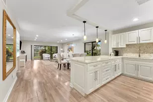 30 Westgate Ln, Boynton Beach, FL 33436 - Photo 1