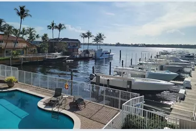 125 Harbors Way, Boynton Beach, FL 33435 - Photo 1