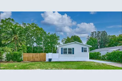 7359 SE Eagle Avenue, Hobe Sound, FL 33455 - Photo 1