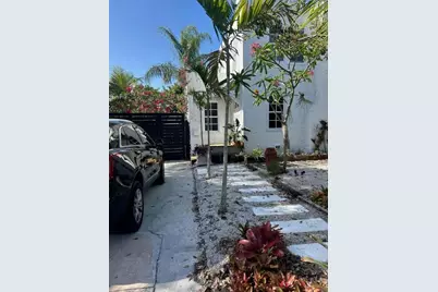 820 30th Street, West Palm Beach, FL 33407 - Photo 1
