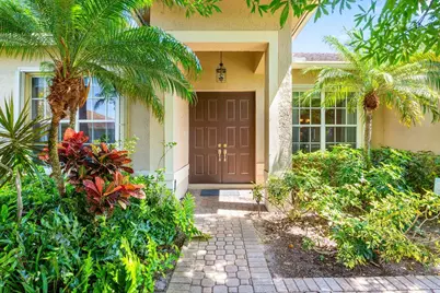 54 Lake Eden Drive, Boynton Beach, FL 33435 - Photo 1