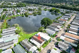 124 Plantation Blvd, Lake Worth, FL 33467 - Photo 1