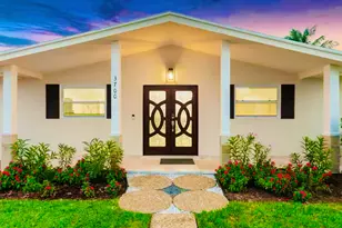 3700 Australian Ct, West Palm Beach, FL 33407 - Photo 1