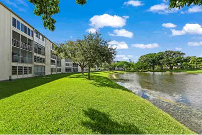 3046 Newcastle C, Boca Raton, FL 33434 - Photo 1