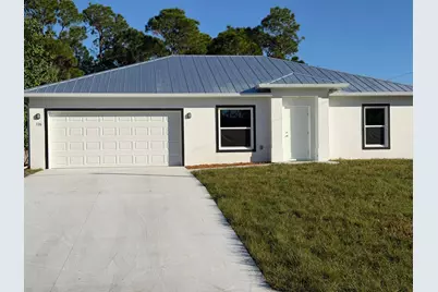 726 SW 18th Place, Vero Beach, FL 32962 - Photo 1