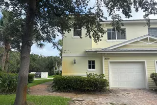2630 Creekside Dr, Fort Pierce, FL 34981 - Photo 1