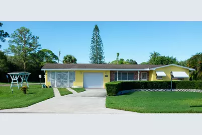 8006 Santana Avenue, Fort Pierce, FL 34951 - Photo 1