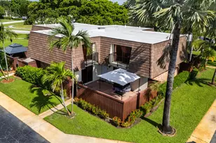 2546 SW 15th St, Deerfield Beach, FL 33442 - Photo 1