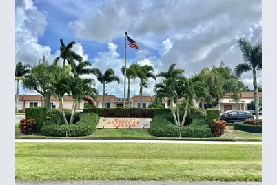 2555 Dudley Drive W #E, West Palm Beach, FL 33415 - Photo 1