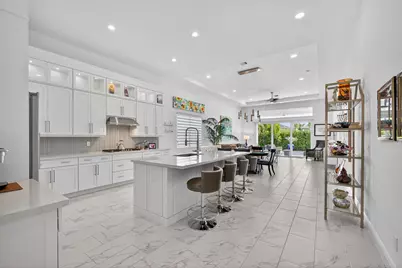 10050 Regency Way, Palm Beach Gardens, FL 33412 - Photo 1
