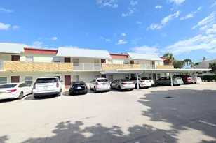 860 SE 6th Ave, Deerfield Beach, FL 33441 - Photo 1