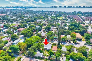 507 S L St, Lake Worth, FL 33460 - Photo 1