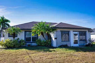 707 NW Nw Floresta Dr Dr, Port Saint Lucie, FL 34983 - Photo 1