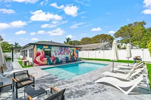 217 NE 11th St, Delray Beach, FL 33444 - Photo 1