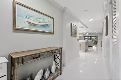 8450 Casa Del Lago #J, Boca Raton, FL 33433 - Photo 1