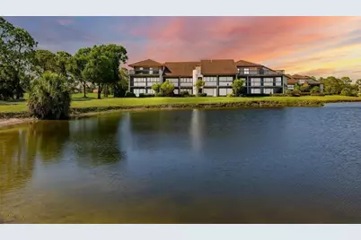 3200 Twin Lakes Terrace #202, Fort Pierce, FL 34951 - Photo 1