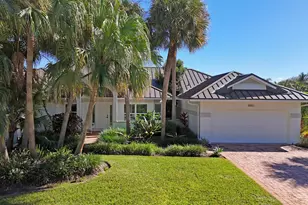 8951 SE Marina Bay Dr, Hobe Sound, FL 33455 - Photo 1