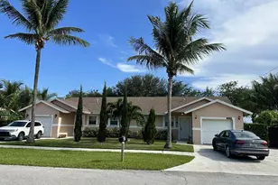 300 NE 42nd St, Boca Raton, FL 33431 - Photo 1