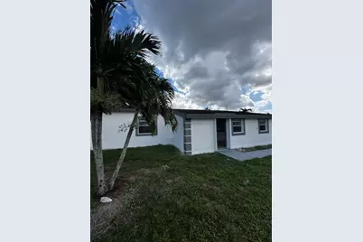 960 NW 34th Terrace, Lauderhill, FL 33311 - Photo 1