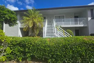 32 Southport Ln, Boynton Beach, FL 33436 - Photo 1