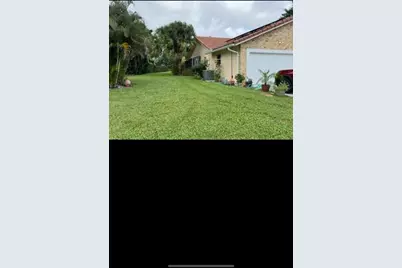 10180 Camelback Lane, Boca Raton, FL 33498 - Photo 1