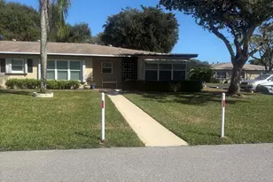 1022 Circle Dr, Delray Beach, FL 33445 - Photo 1