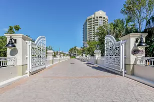 5050 N Ocean Dr, Singer Island, FL 33404 - Photo 1
