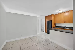 4051 N Dixie Hwy, Oakland Park, FL 33334 - Photo 1