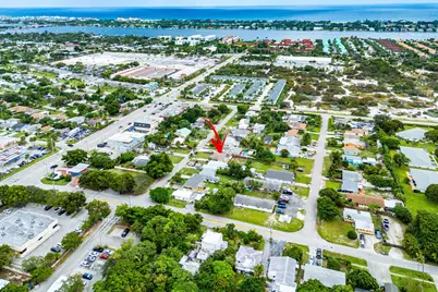 1084 James Road, Lake Worth, FL 33462 - Photo 1