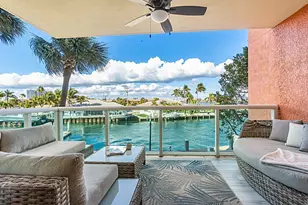 2650 Lake Shore Dr, Riviera Beach, FL 33404 - Photo 1