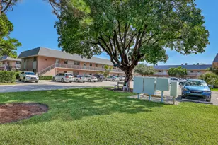 18081 SE Country Club Dr, Tequesta, FL 33469 - Photo 1