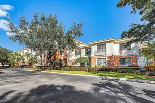 8211 Myrtlewood Cir W, Palm Beach Gardens, FL 33418 - Photo 1